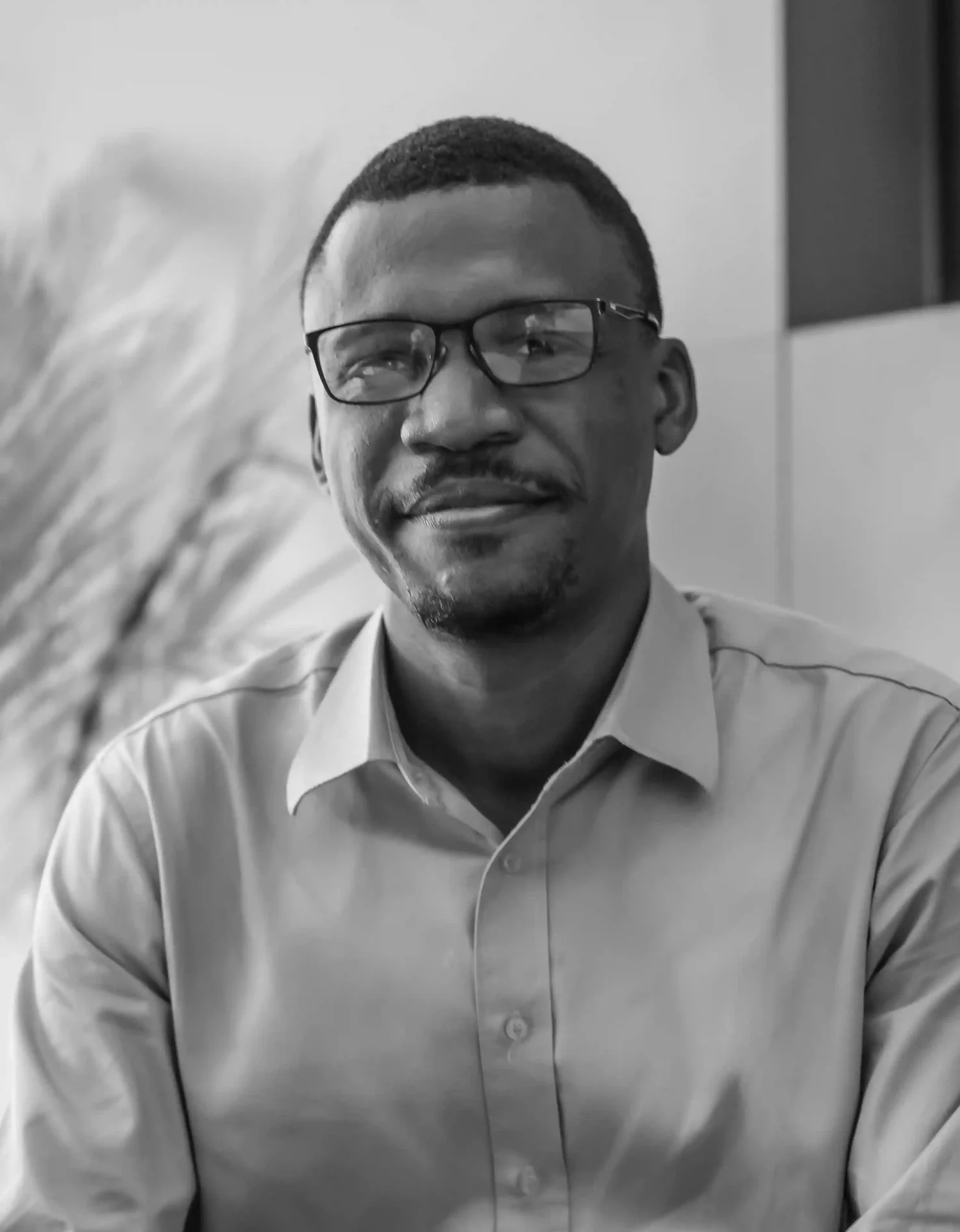 Mr. Wilson, Senior Trading Specialist — lead forex mentor at Geldex Forex Academy